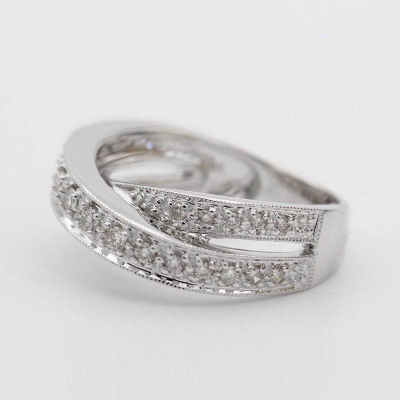 diamond-ring.jpg diamond ring.jpg